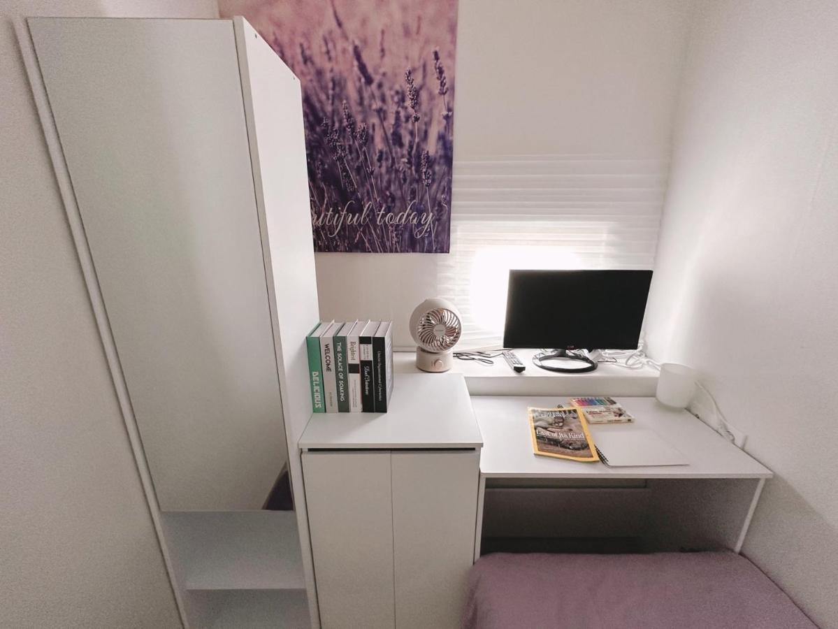 The Bay Cube House Female Only Hotel Guri Exterior foto